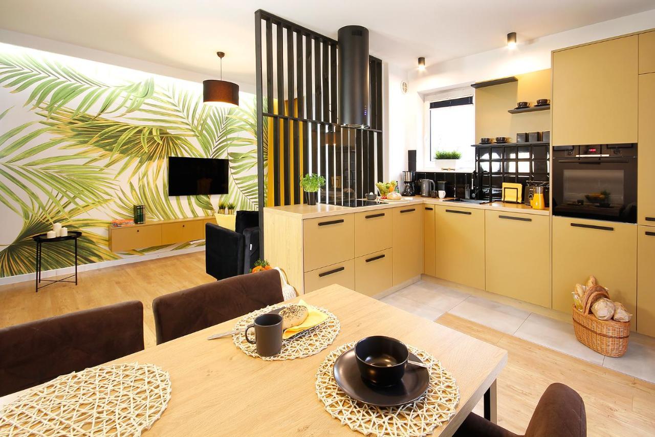 W&K Apartments - Gold Suite - Faktura Vat, Parking 코잘린 외부 사진