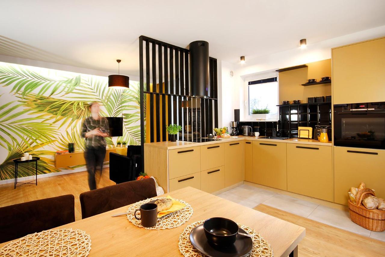 W&K Apartments - Gold Suite - Faktura Vat, Parking 코잘린 외부 사진