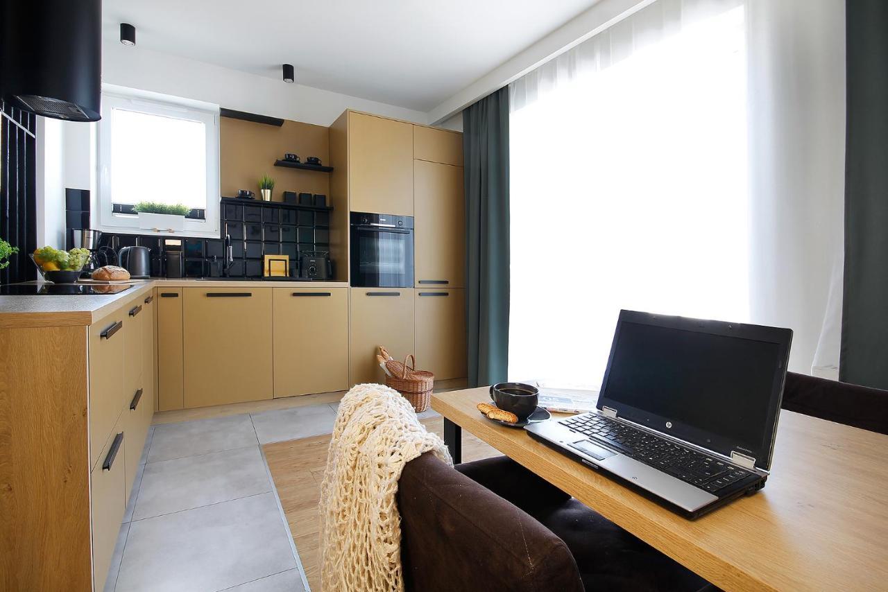 W&K Apartments - Gold Suite - Faktura Vat, Parking 코잘린 외부 사진